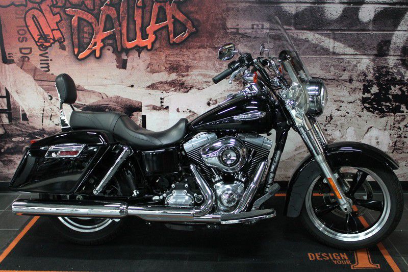 2012 Harley-Davidson FLD - Switchback