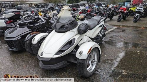 2011 Can-Am Spyder Roadster RS