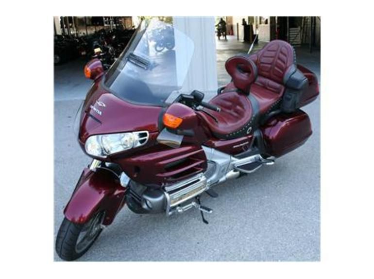 2005 Honda GL1800 Gold Wing Touring 