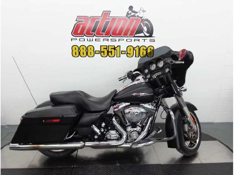 2010 Harley-Davidson FLHX - Street Glide Touring 