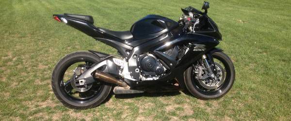 2008 Suzuki GSX-R 600 Gixxer Very Clean