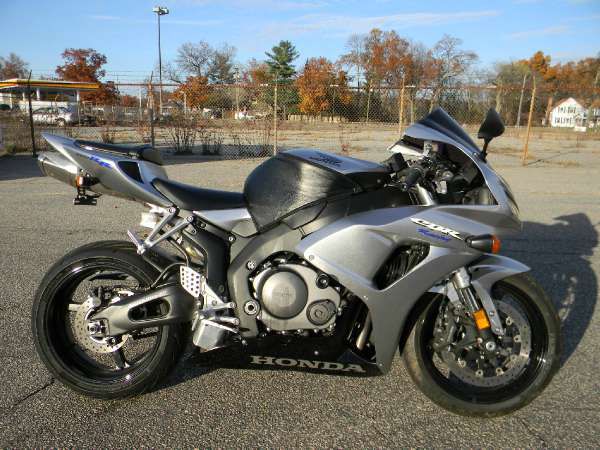 2007 honda cbr1000rr