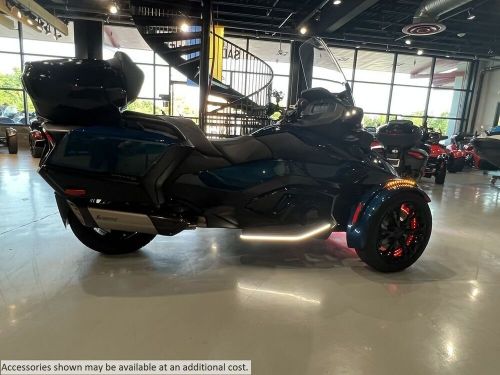 2022 Can-Am Spyder RT