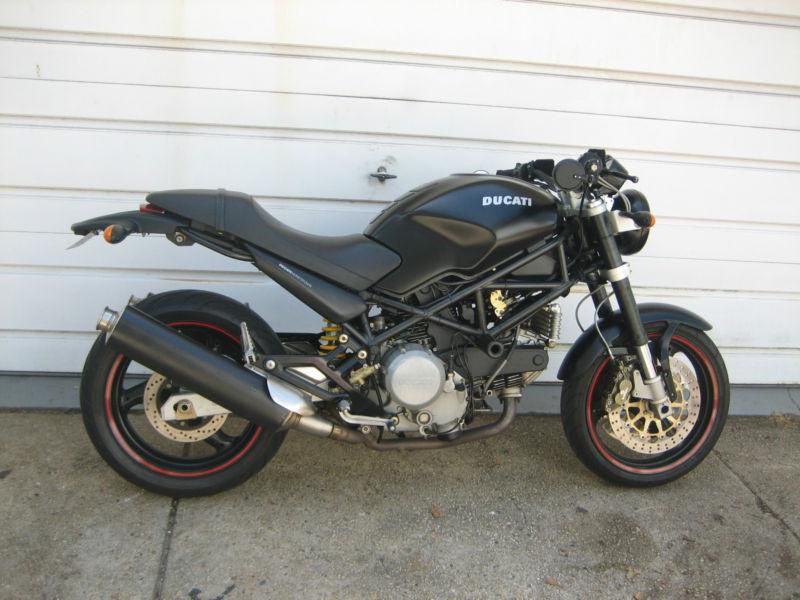 2002 ducati monster 750 dark