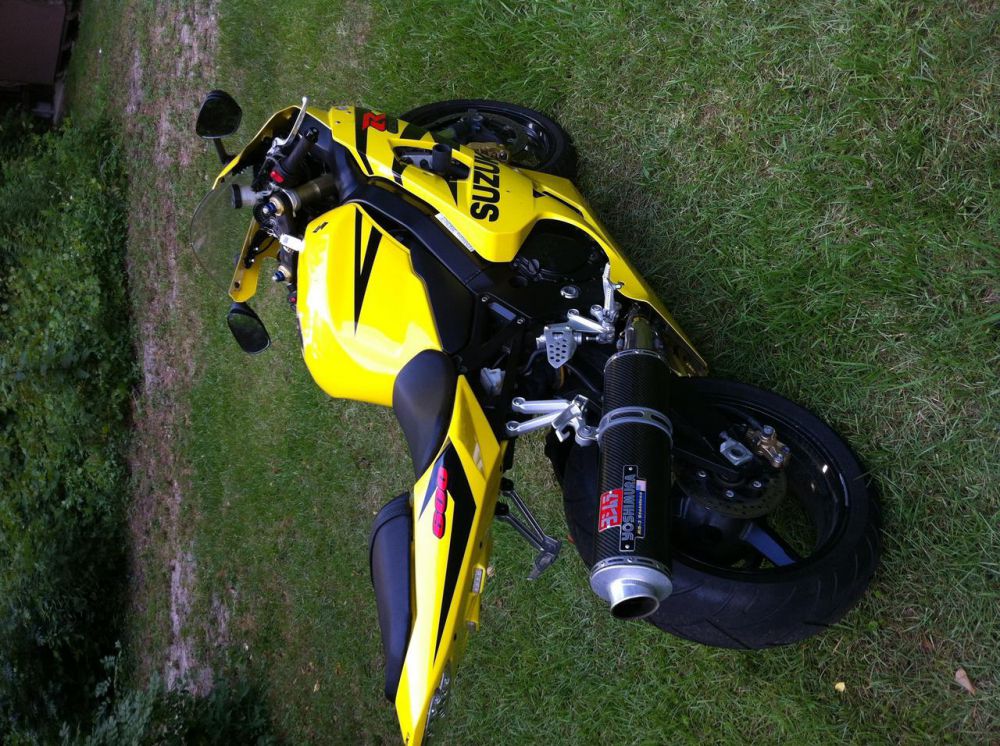 2004 Suzuki Gsx-R 600 Sportbike 