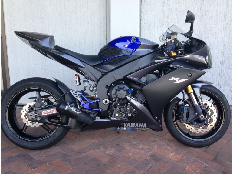 Yamaha YZF r1 2008 аэрографика