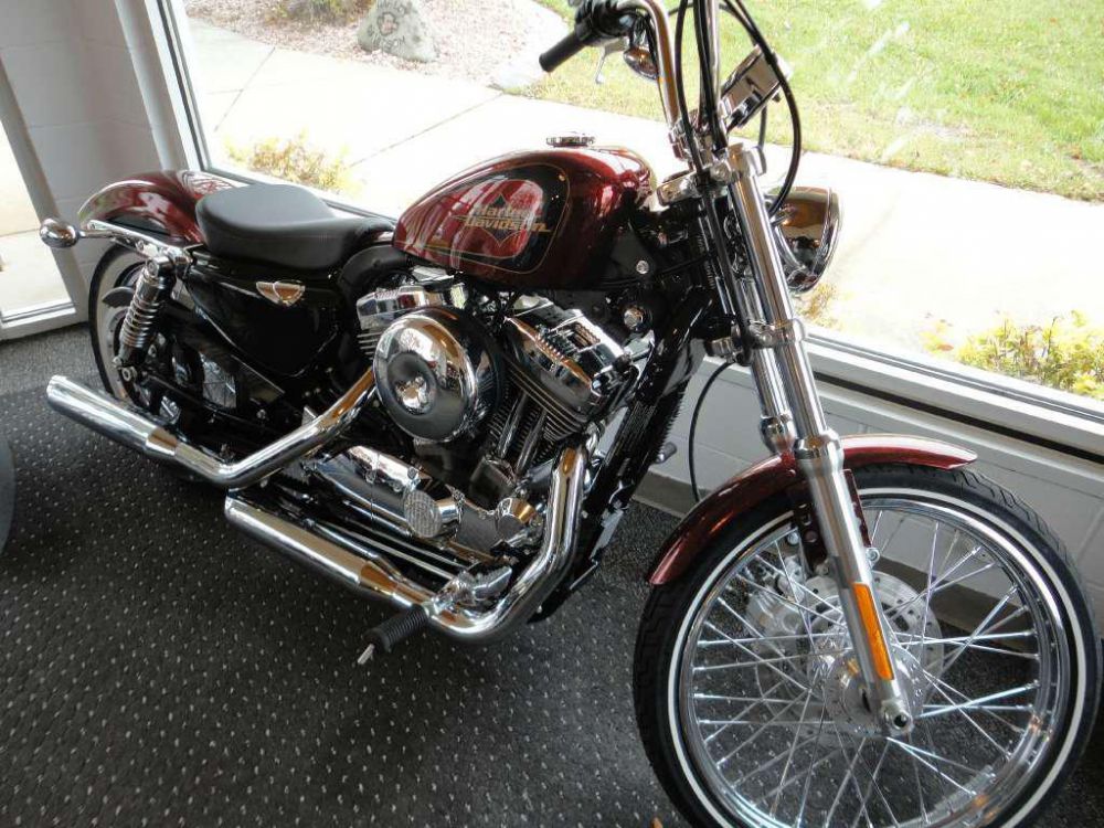 2012 harley-davidson xl1200v sportster seventy-two  cruiser 