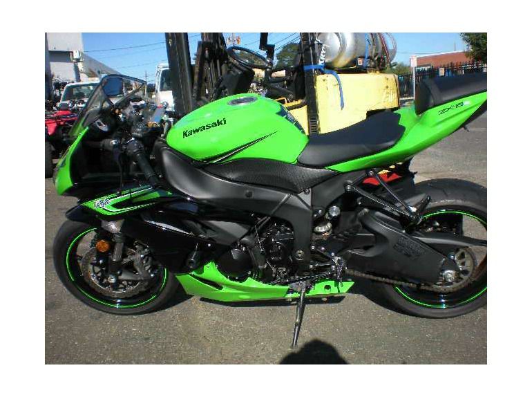 2011 kawasaki ninja zx-6r 