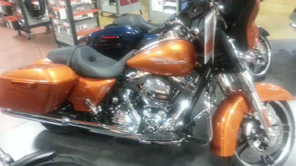 2014 harley-davidson flhx street glide