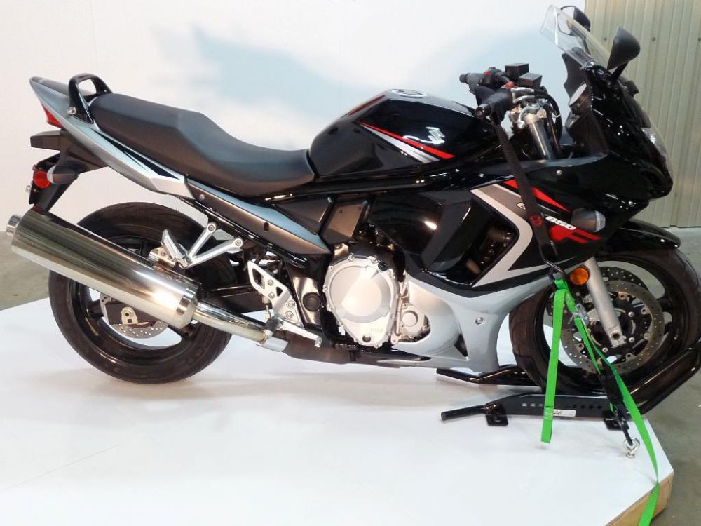 2008 suzuki gsx650f  sportbike 