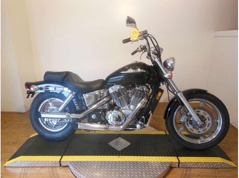 2001 honda shadow spirit 