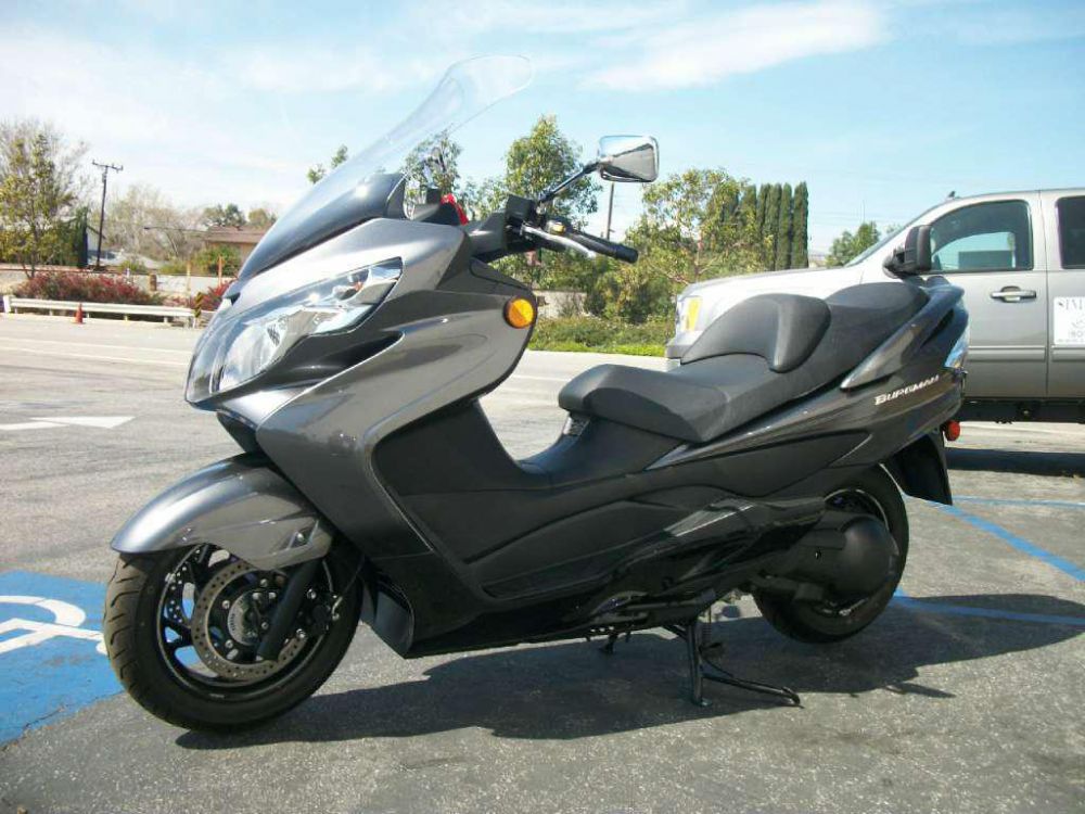 2012 suzuki burgman 400 abs  scooter 
