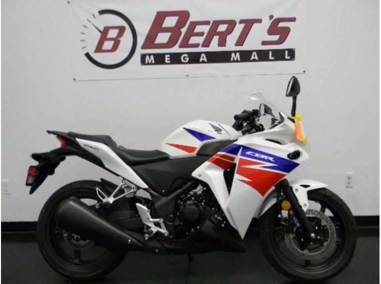 2013 honda cbr250r  sportbike 