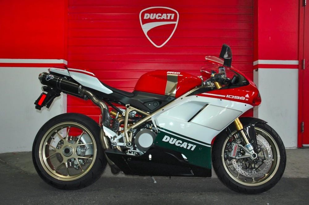 2007 ducati 1098s   sportbike 