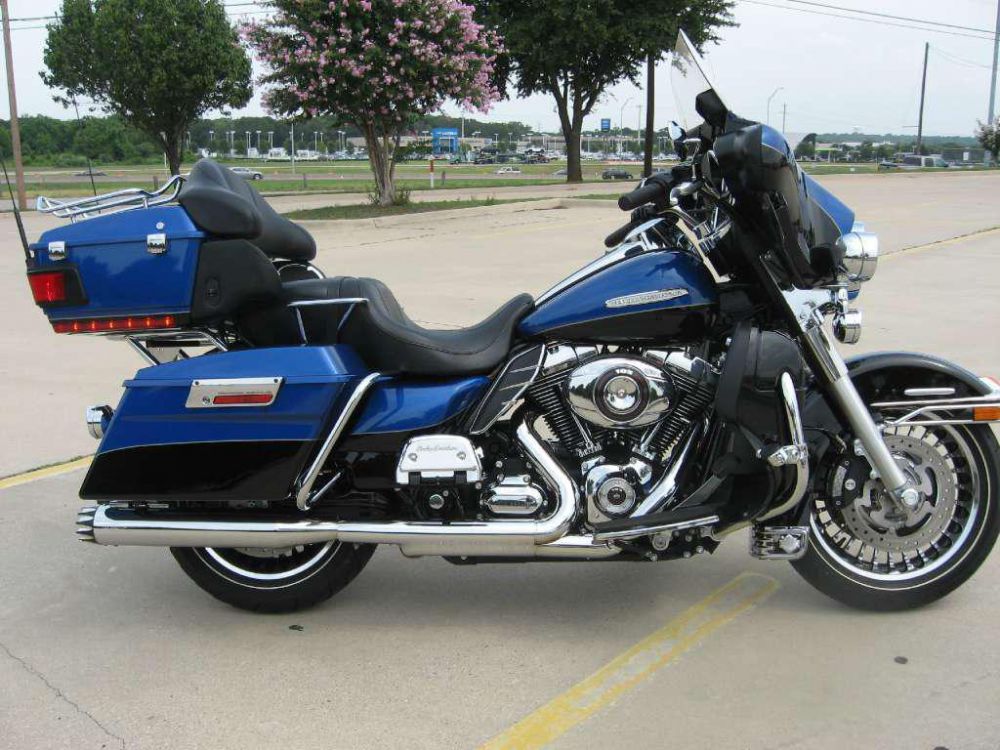 2010 Harley-Davidson FLHTK Electra Glide Ultra Limited Touring 