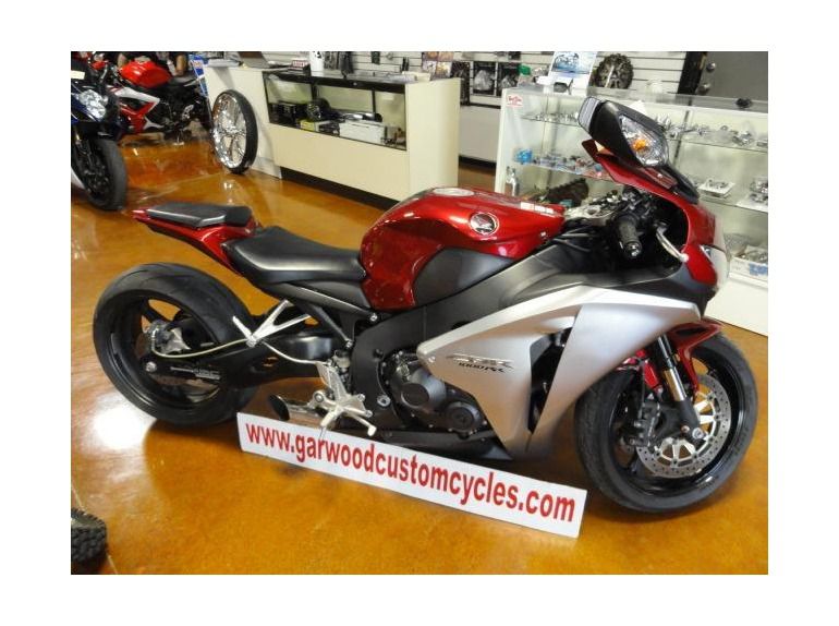 2008 honda cbr1000rr 