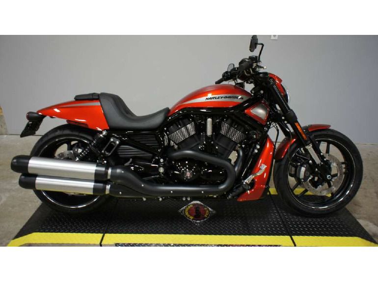 Buy 2014 Harley-Davidson VRSCDX Night Rod Special on 2040-motos