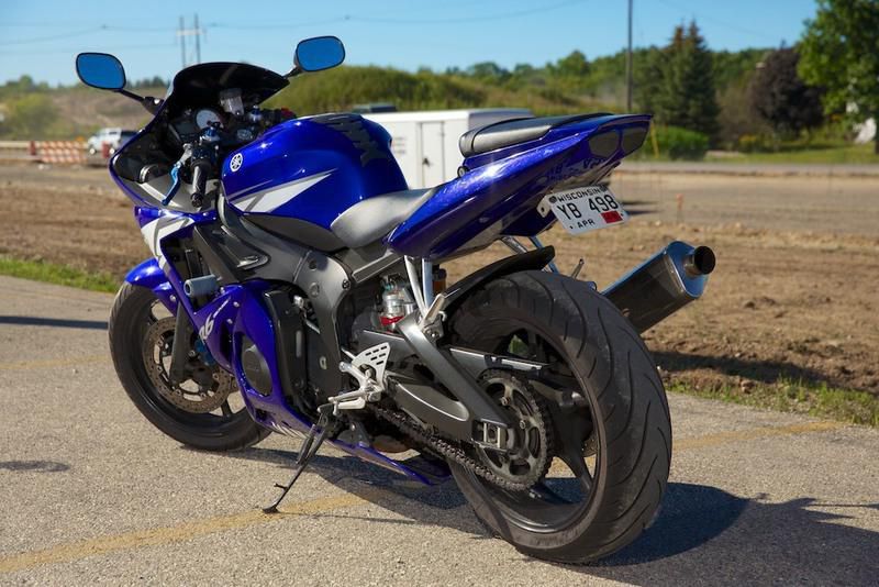 Yamaha r6 разноцветная