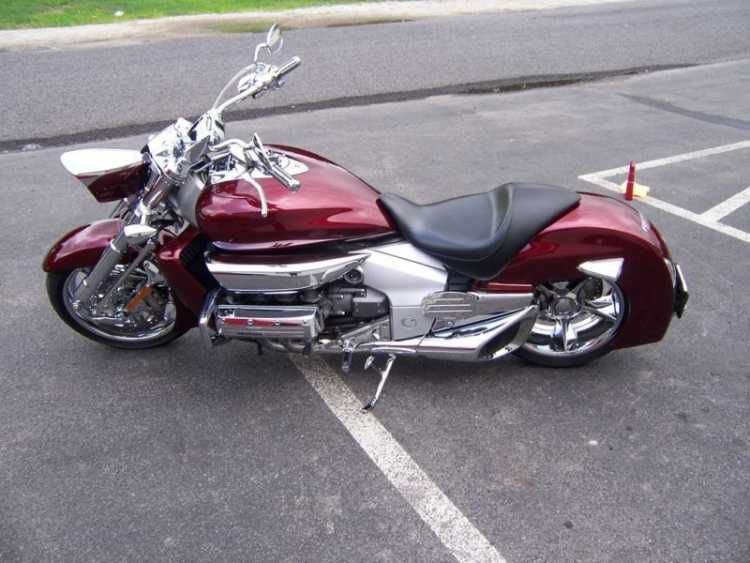 2005 honda rune with 2, 421 miles super clean chrome near mint bike